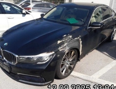 BMW 740d xDrive AUT, leto izdelave 2015