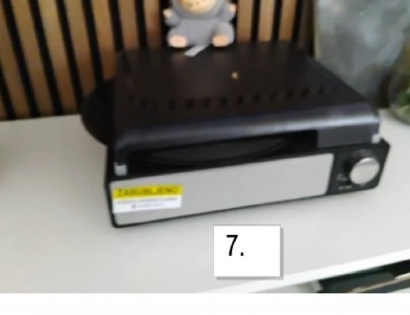 GRAMOFON - TURNTABLE RECORD PLAYER, SN: 013226043851000908