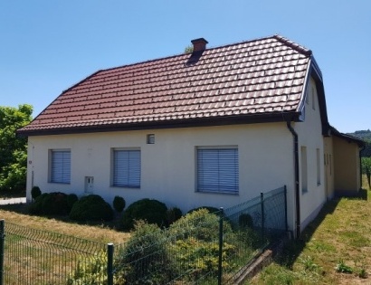 Hiša - Stogovci 16, Apače