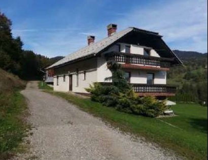Hiša, zemljišča - Sv. Trije Kralji 27, 2360 Radlje ob Dravi
