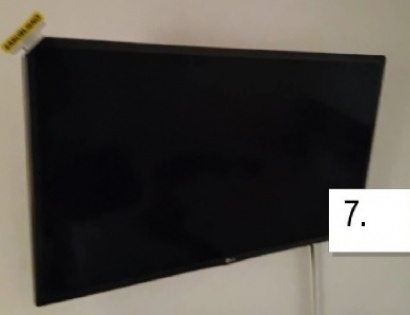 LCD TV LG - desna otroška soba