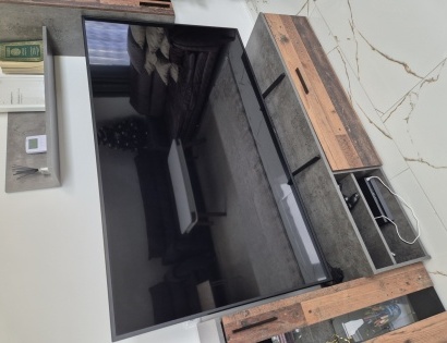 LED TV SONY 190 CM 1.000,00