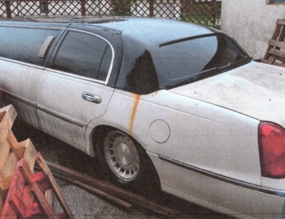 LIMIZINA LINCOLN TOWN CAR, NEREGISTRIRANA