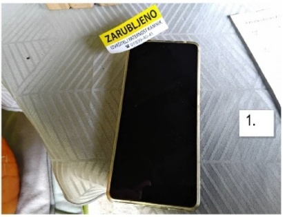 MOBILNI TELEFON HONOR
