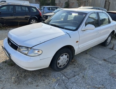 Os. avto Kia Clarus 1.8, prva reg. 01/1999, poreklo Slovenija