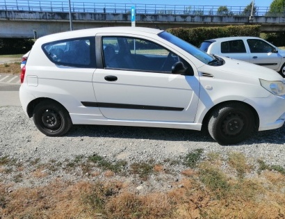 OSEBNI AVTOMOBIL 
CHEVROLET AVEO / 1.2 / 16V
LETNIK 2009
VIN:KL1SF08DJ8B388924
