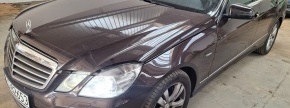 osebno vozilo MERCEDES BENZ E250 CGI, vin: WDD2120471A414429, letnik 2011, bencinski motor
Opomba: V