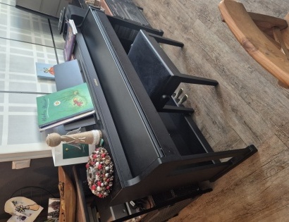 PIANINO CASI 0 400,00