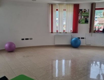 Poslovni prostori - Vipavska cesta 4J, 5270 Ajdovščina