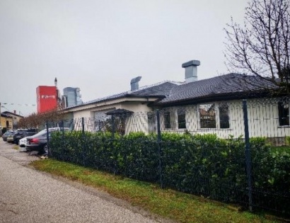 Poslovni stavbi - Ulica Štefana Kovača 80/A, 9224 Turnišče