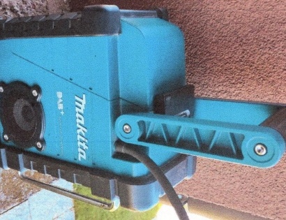 PRENOSNI RADIO MAKITA DAB