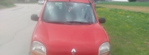 Rabljeno kombinirano vozilo znamke RENAULT KANGOO / 1.4  (bencin) 
Datum prve registracije: 5.4.2001