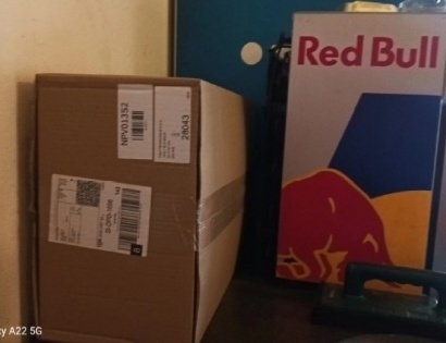RED BULL HLADILNIK