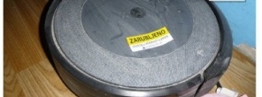 ROBOTSKI SESALEC IROBOT ROOMBA
