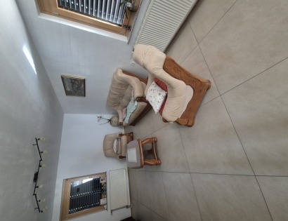 SEDEŽNA, TROSED 2 X FOTELJ, USNJE SVETLO BEŽ 1.000,00