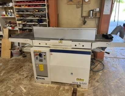 Skobelni stroj debelinka poravnalka Nova FS520