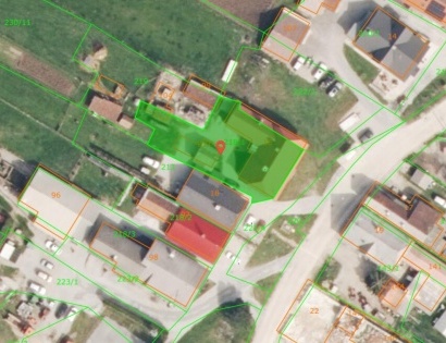 Stavbišče s stavbo - Koprivnik, 1330 Kočevje
