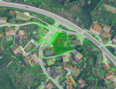 Stavbno zemljišče - Tržaška cesta, 1360 Vrhnika