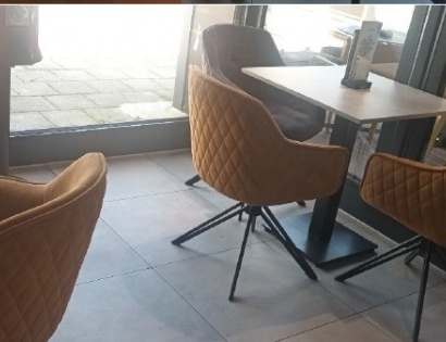 STOLI OBLOŽENI 17 x (KOM.= 100,00 €)