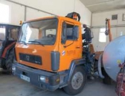 TAM 130 T 11 Z NADGRADNJO, DVIGALO HIAB 071, letnik 1997