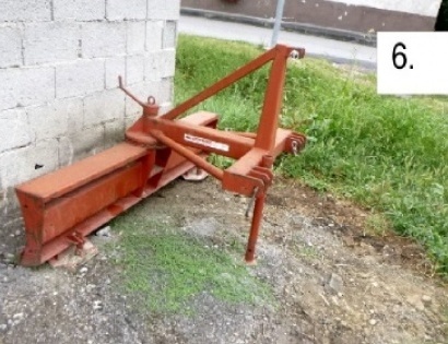 TRAKTORSKI PRIKLJUČEK: PLUG GORENC