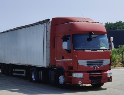 VLEČNO VOZILO RENAULT PREMIUM 460.19, PRVA REG. 2011