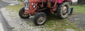 vozilo:IMT 540;reg.št:NMIL-52;št.šasije:701007081;ključi:Izvršitelj NE razpolaga s ključi vozila;let