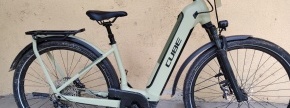 Vrsta premičnine: rabljeno električno kolo
Znamka: Cube Kathmandu
Opis: velikost okvirja: 46 cm, vel
