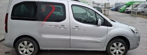 Vrsta prevoznega sredstva: rabljen osebni avtomobil 
Znamka: Citroen Berlingo 1.6 Hdi
Datum prve reg