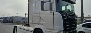 Vrsta prevoznega sredstva: rabljeno vlečno vozilo 
Znamka: Scania R 520
Datum prve registracije: 16.