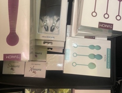 Zaloga različnih erotičnih izdelkov